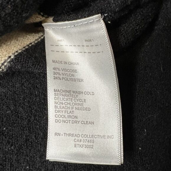 Ellen Tracy Sweater Women's XL Black Striped V-Neck Long Sleeve - Picture 5 of 8